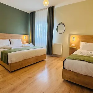 Hostel Sultan &